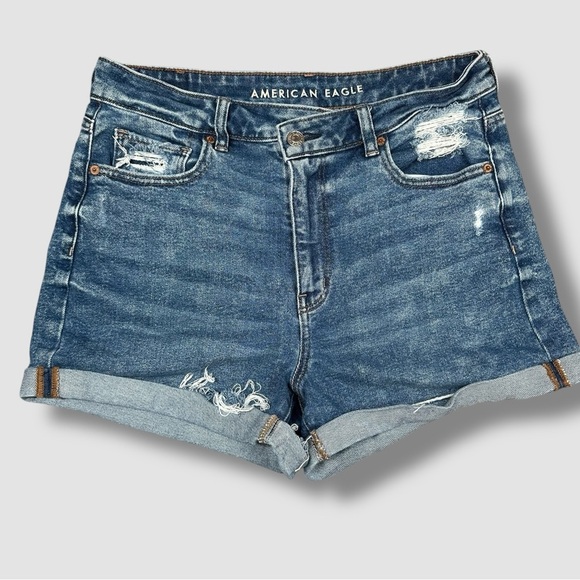 American Eagle Stretch Crossover Denim Mom Short Size 10 High Rise Cuffed Blue - Picture 3 of 11